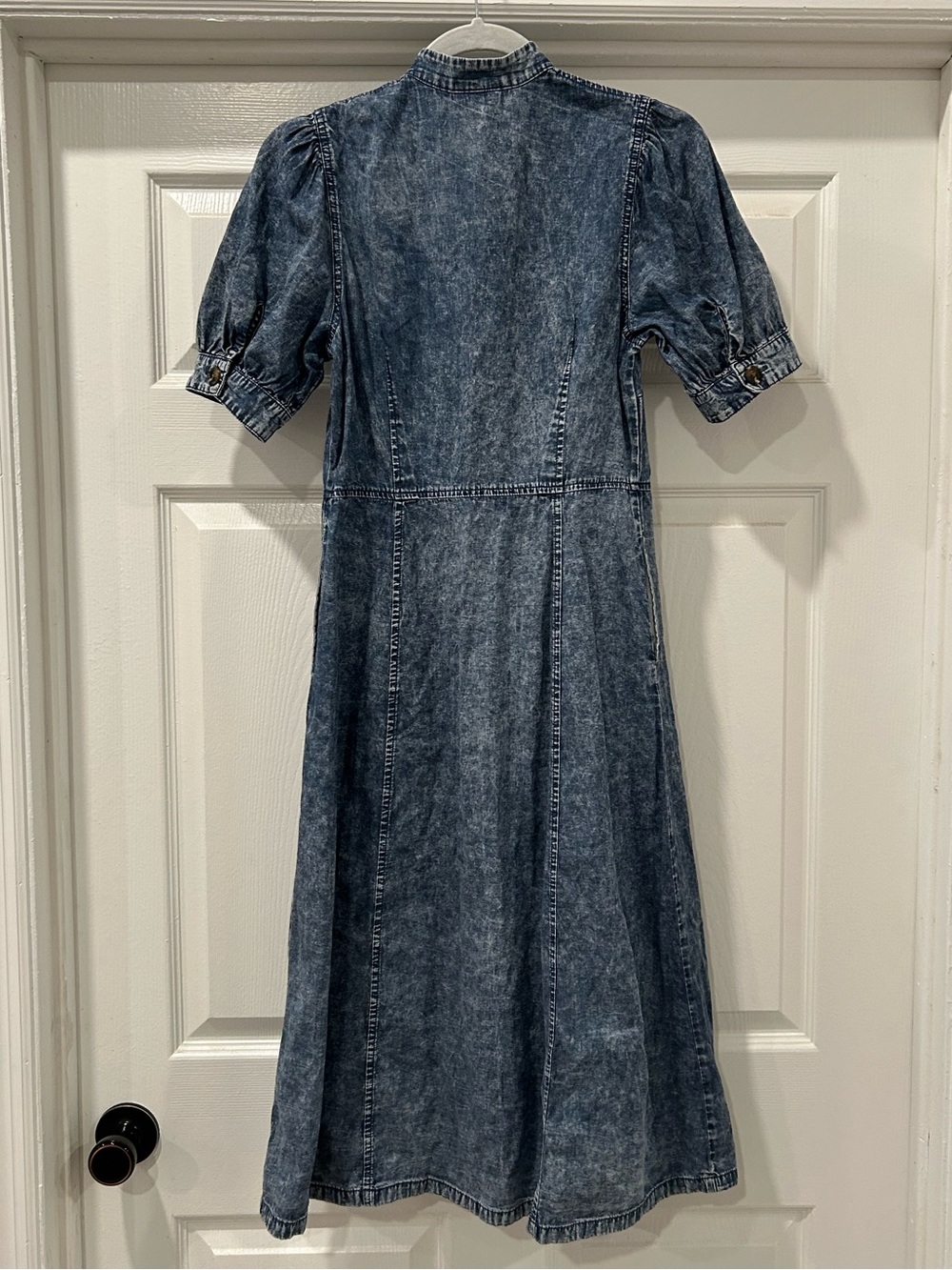Who What Wear Washed Denim Midi Dress Size XS - Picture 2 of 8